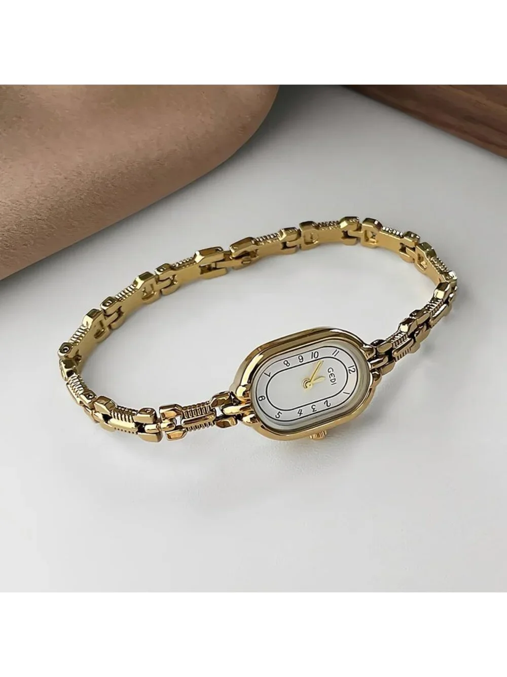 Women's White Oval Vintage Bracelet Small Quartz Bangle Analog Wrist Watch
